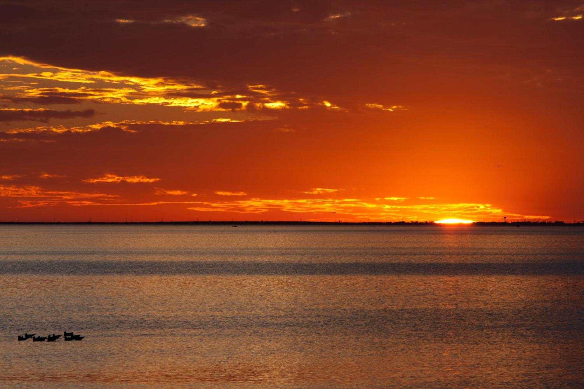 Suntide III Condominiums South Padre Island Rum bild